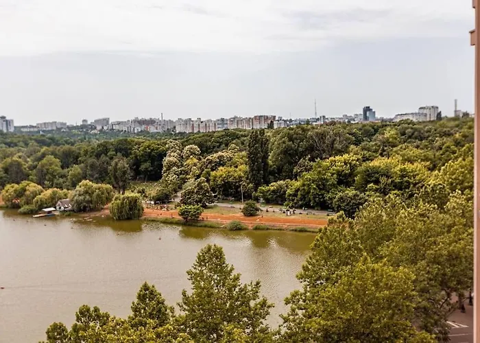 Ellina Apartments Parklake