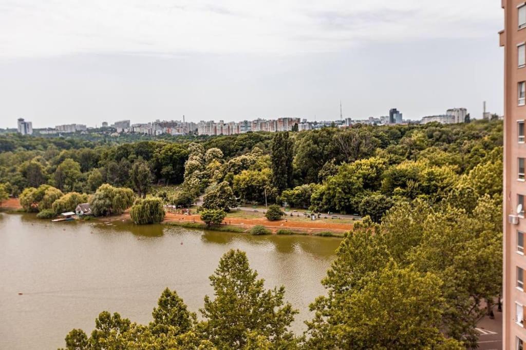 Apartamento Ellina Parklake *
